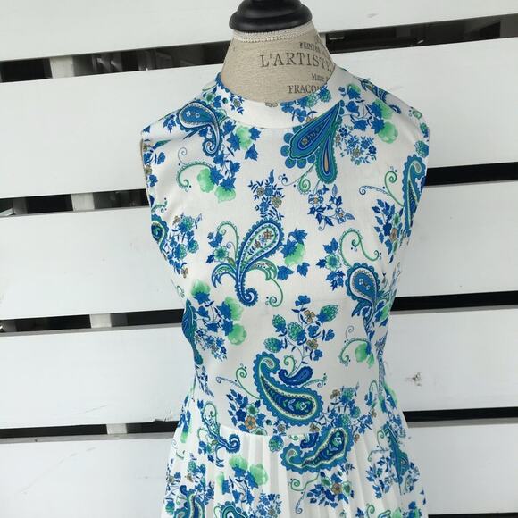 Vintage 50s 60s handmade dress with pleated swing skirt - Picture 3 of 11